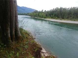 7976 Fir St, Concrete, WA 98237