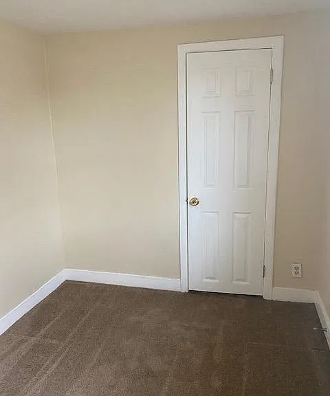 42 N Moodus Rd #1 — Photo 4