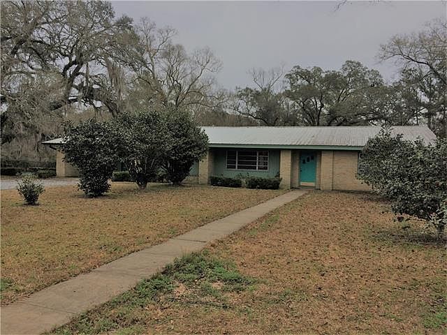 1st image of 72230 Forest Hill Dr