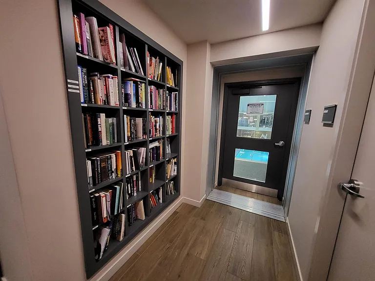 583 Battery St #503N — Photo 31