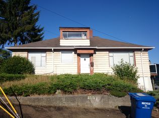 2273 37th Ave SW, Seattle, WA 98126