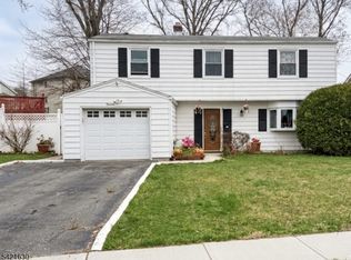 16 Hart Pl, Union, NJ 07083