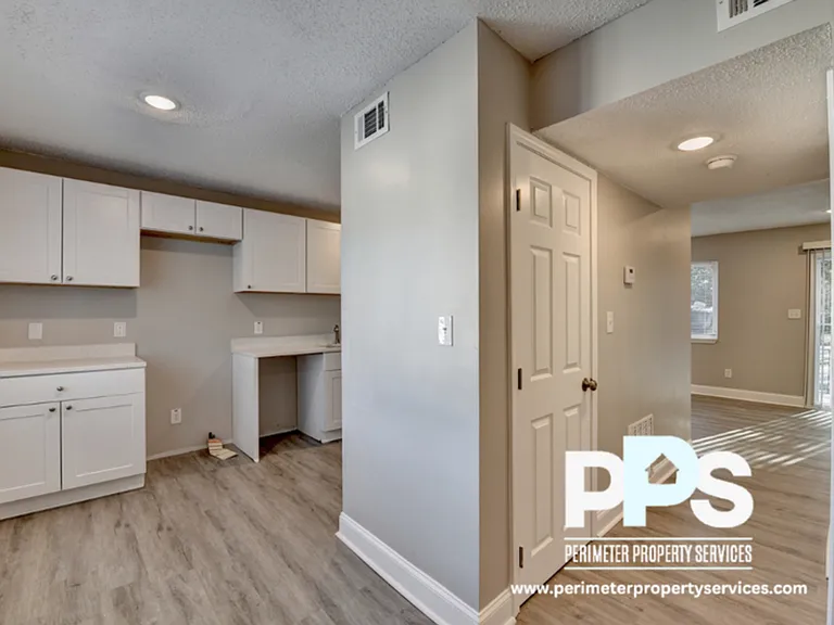 390 W Lake Ave NW #B9 — Photo 7
