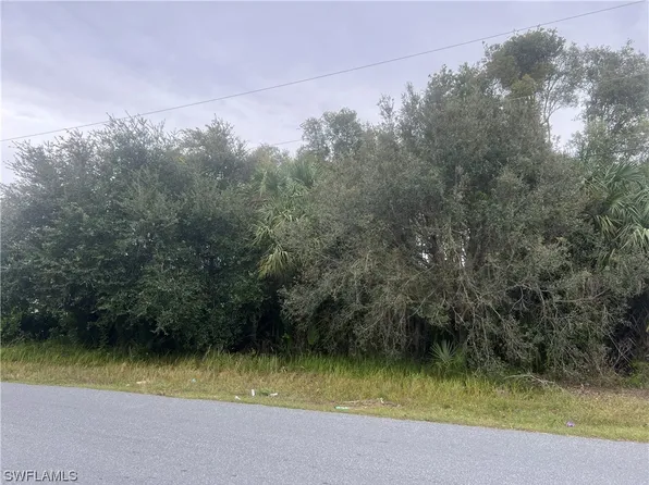 705 Arundel Cir, Fort Myers, FL 33913