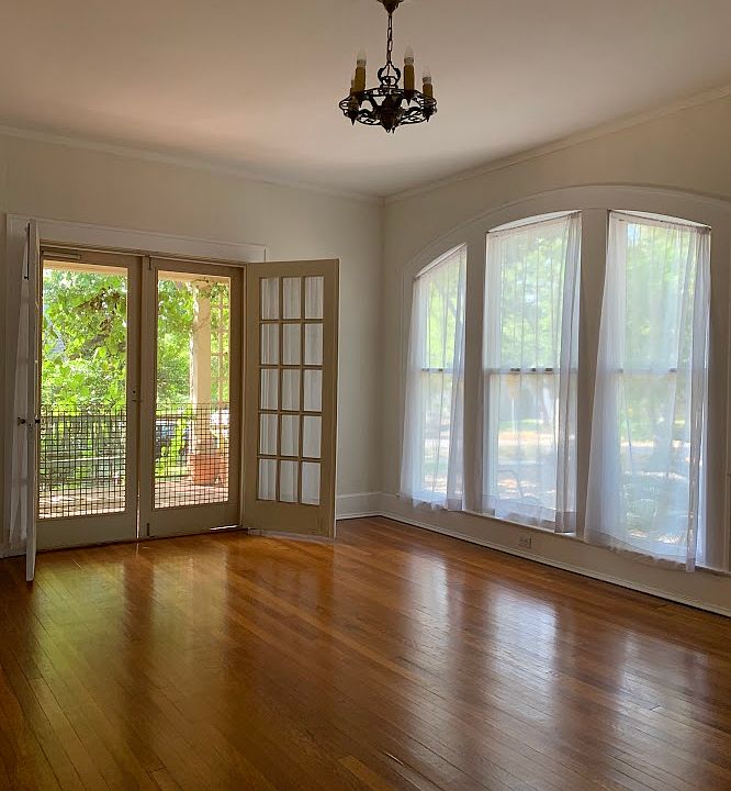 Hardwood floors throughout (except kitchen)