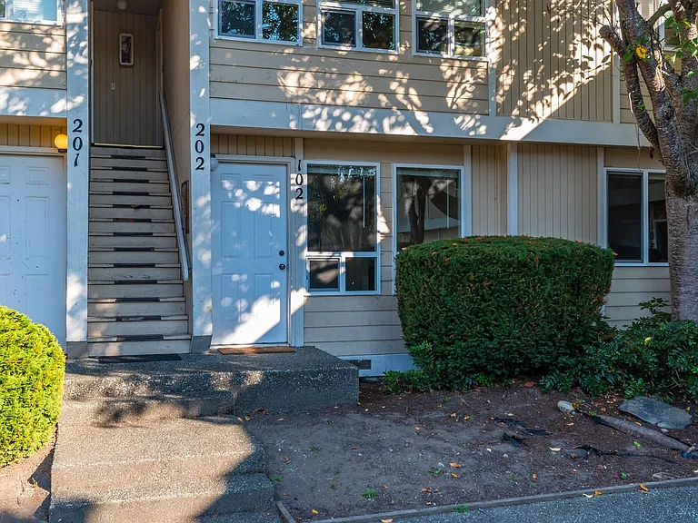 M1407: Horizons West Apartments — Photo 11