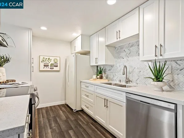 1982 Pomar Way, Walnut Creek, CA 94598