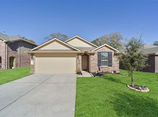 10130 Pine Trace Village Dr, Tomball, TX 77375