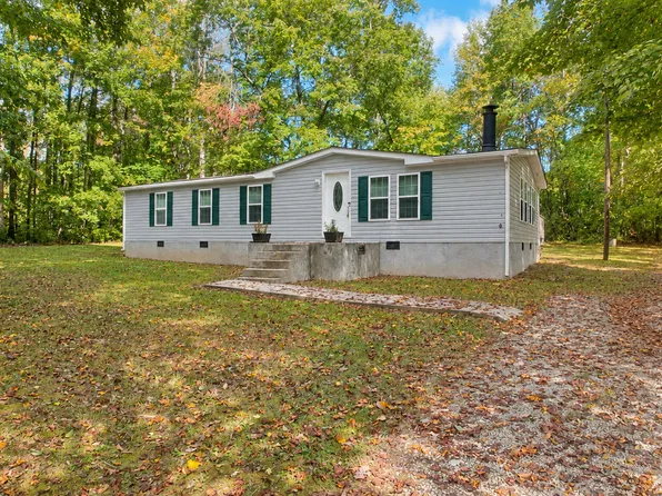 111 Colonial Estate Rd, Roxboro, NC 27574