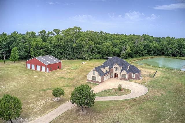 1st image of 8901 State Highway 31 E #E