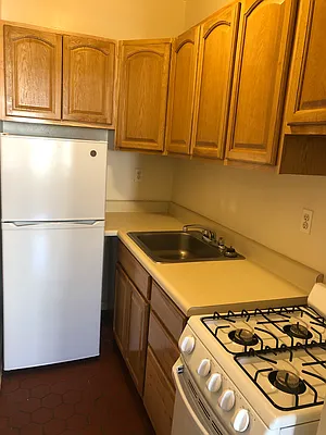 Rented by Corcoran | media 25