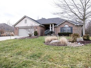 9887 Arn Dr, Dayton, OH 45458
