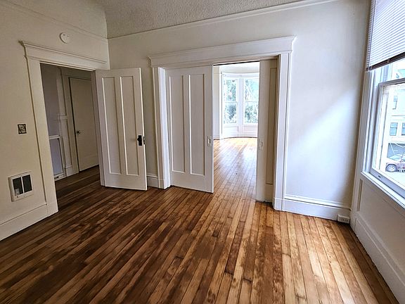 Bedroom/Double Parlor