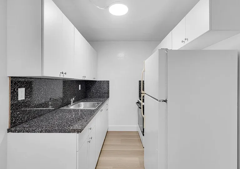 7720 N Miami Ave #208 — Photo 5