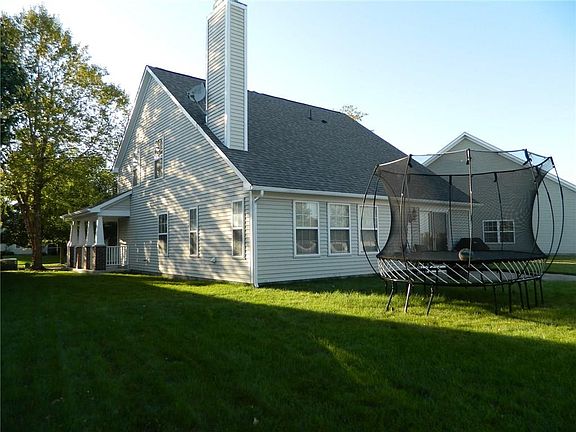 2nd image of 15563 Marietta Cir