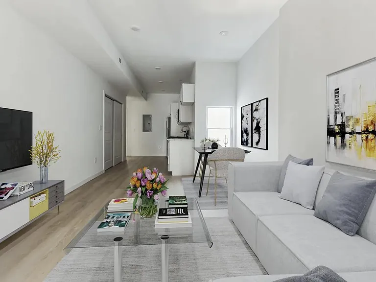 5102 Arch St — Photo 1