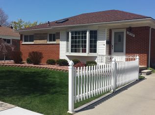 18758 Moore Ave, Allen Park, MI 48101