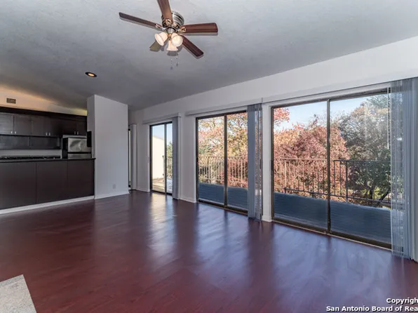 8642 Fredericksburg Rd APT 504, San Antonio, TX 78240