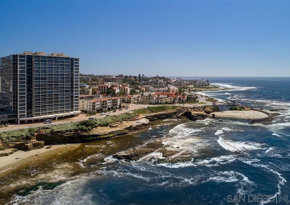 1st image of 939 Coast Blvd #19