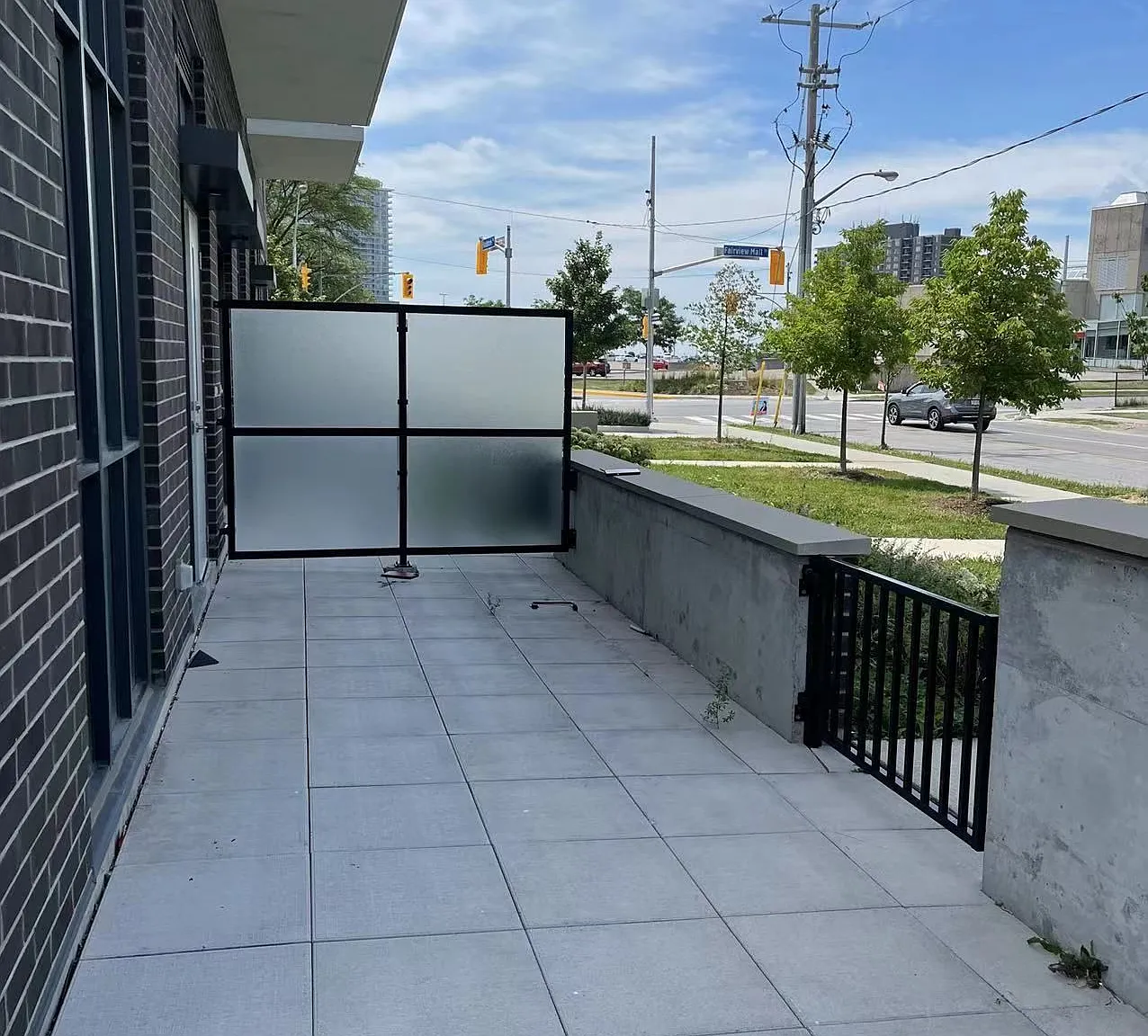 128 Fairview Mall Dr — Photo 4