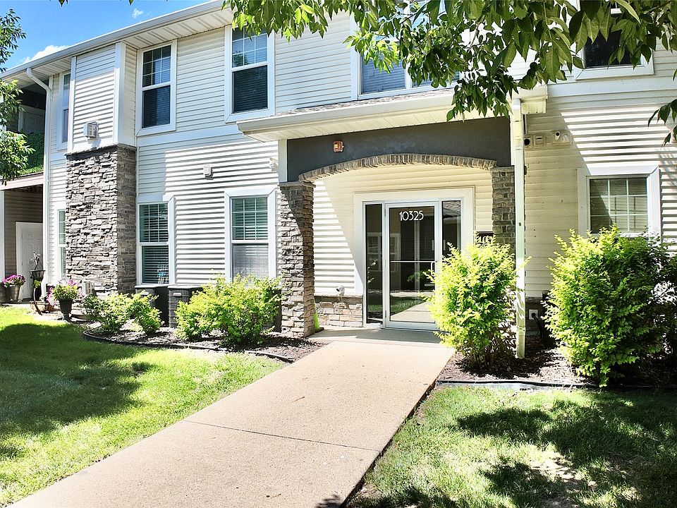 1st image of 10325 Providence Dr Unit 104