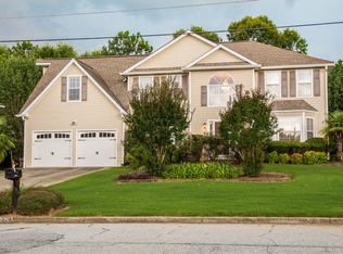 2083 Redwater Dr, Decatur, GA 30035