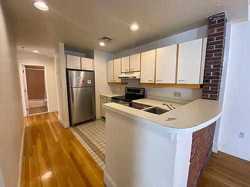 42 Worcester Sq #7 Photo 1
