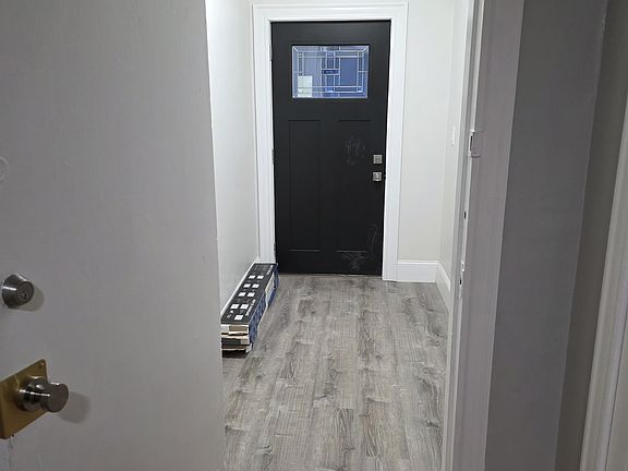 4th image of 56 Goodale Rd #1