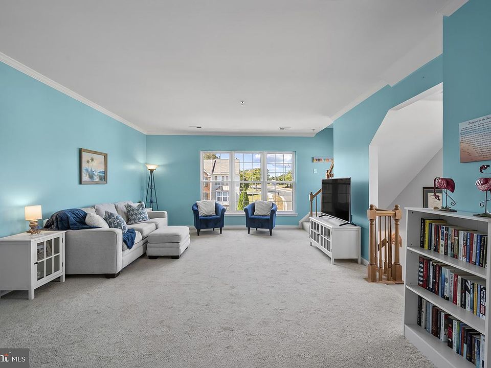 6789 Stone Maple Ter, Centreville, VA 20121 | Zillow