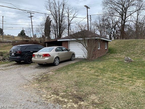 2nd image of 179 Zanesville Rd