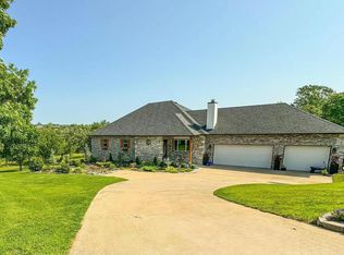 5675 Robinwood Rd, Joplin, MO 64804