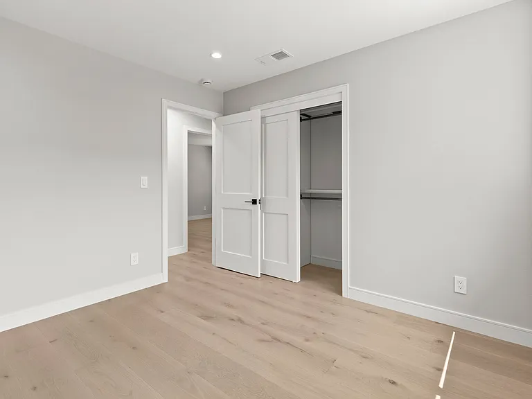 3453 Wheeling Dr — Photo 18