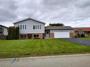4016 Hill Dr, Zion, IL