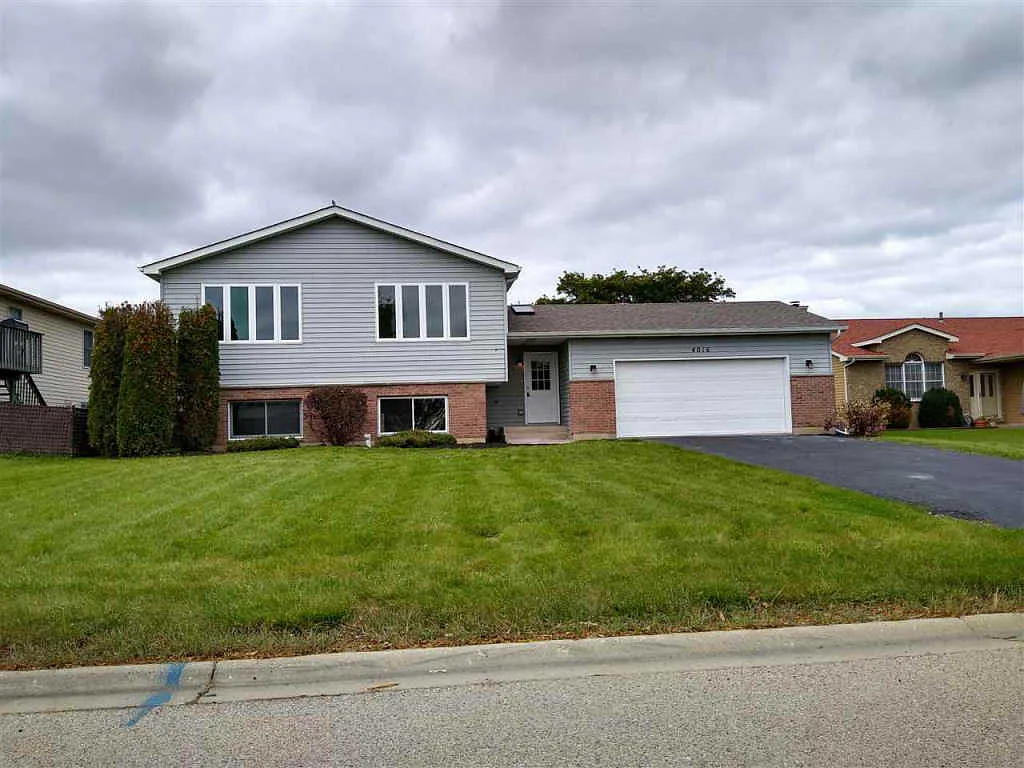 4016 Hill Dr photo 1