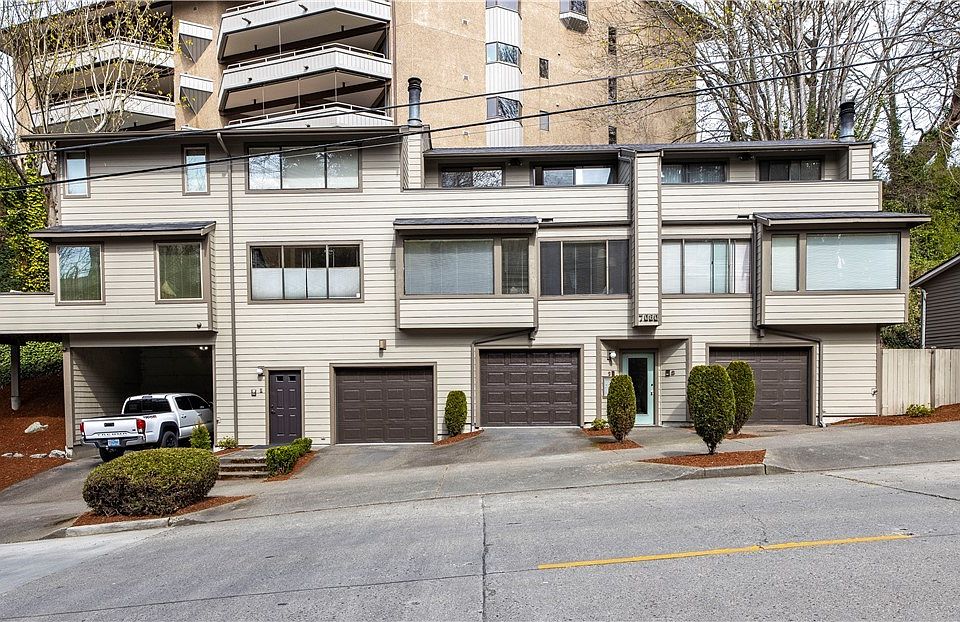 Door to Unit 1 is brown door with steps on the left. Door on the right is access to Units 2 & 3. Showings allowed for Unit 2 until April 25th. Other units are occupied.