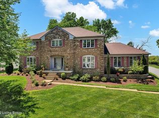 5404 Navajo Rd, Indian Hills, KY 40207