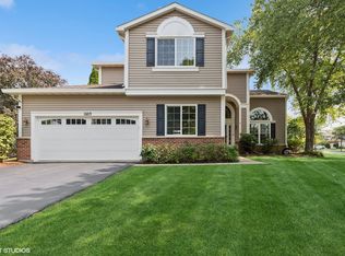 1603 Napa Dr, Gurnee, IL 60031