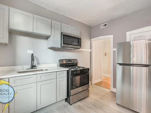 Hyde Park Apartments