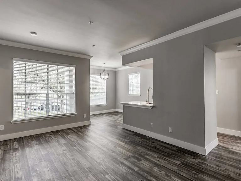 The Grayson at Baybrook — Photo 21