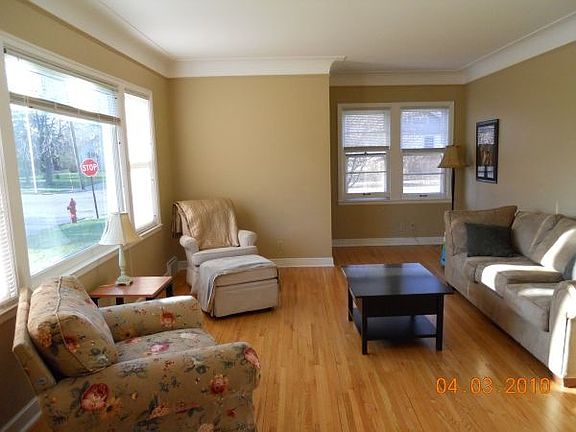 Hard wood floors in Upper level living room