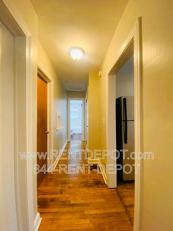 1 bed, 1.0 bath, 717 sqft, $950 — Photo 4
