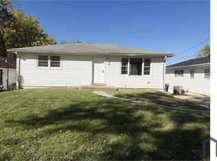 17 Young Dr, Saint Louis, MO 63135