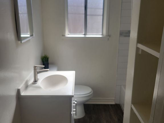 3rd image of 5675 Fostoria St #1/2