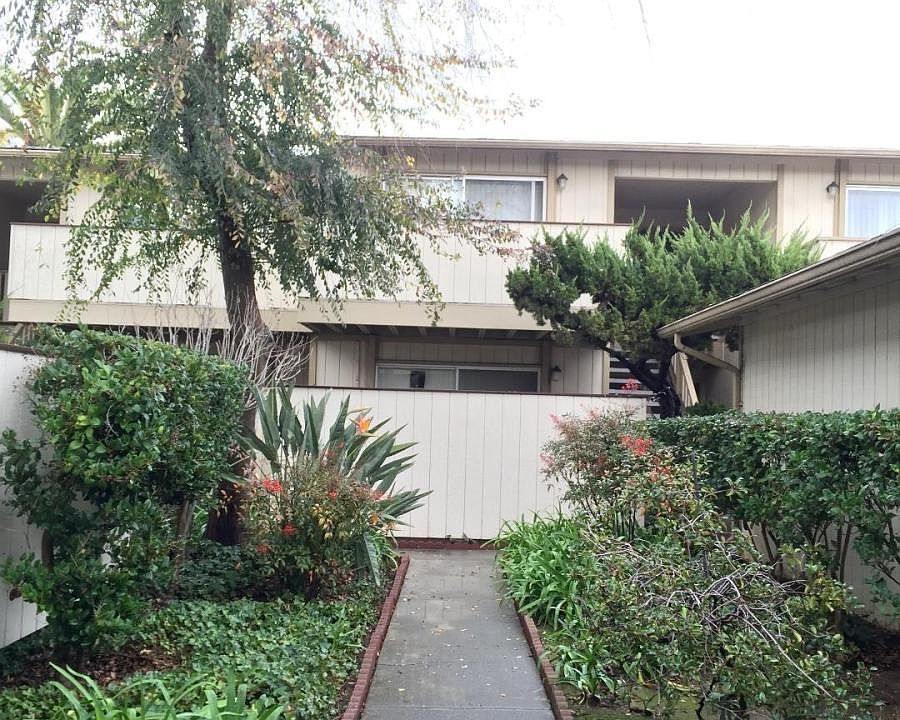 1st image of 390 S Sunnyvale Ave APT 11