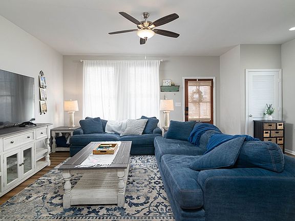 4th image of 454 Olive Branch Way