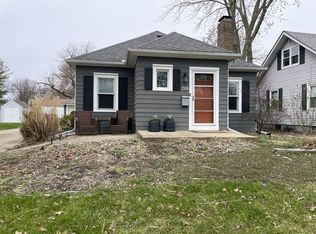 1318 W White St, Champaign, IL 61821