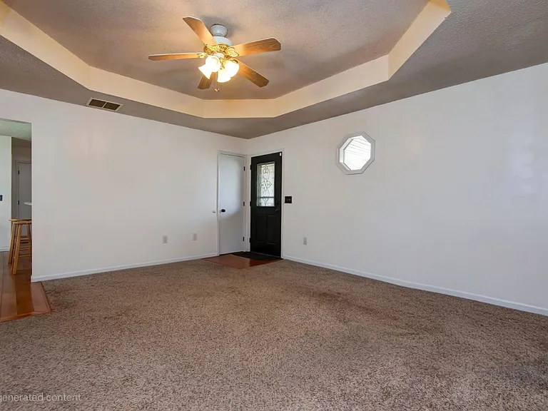 2626 N Wildberry Ct — Photo 3