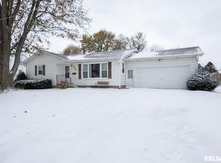 795 Madison Ave, Geneseo, IL 61254