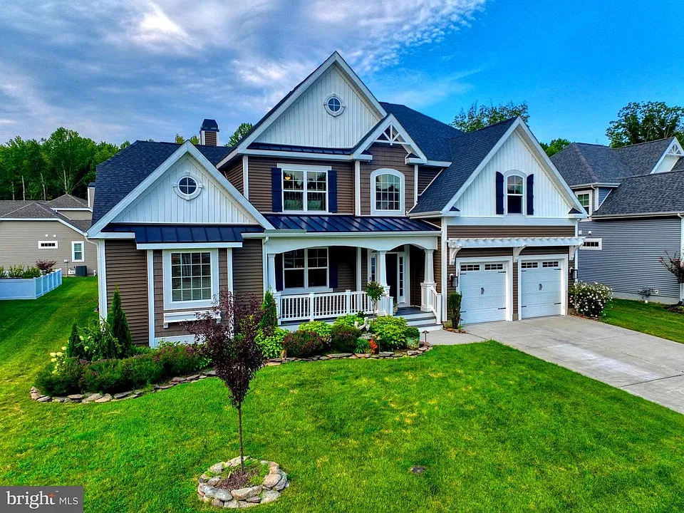 18925 Corolla Way