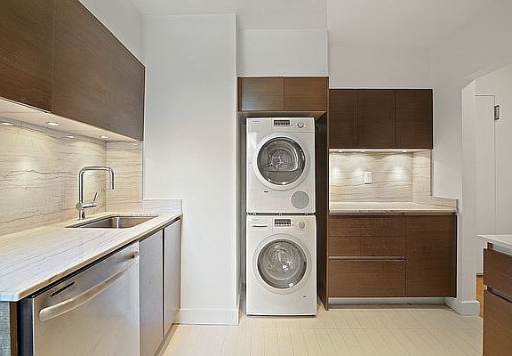3rd image of 1274 5th Ave APT 205